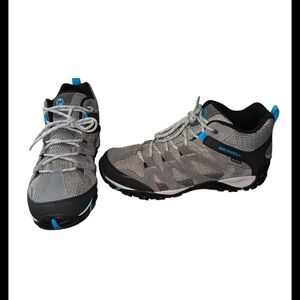 Merrell Women's hiking shoes in Gray and Blue